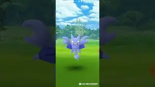 OMFG x2 SHINY GLIGARS/ Pokemon Go New Hampshire: end of ultra bonus week 1(shiny hunting)