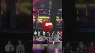 Chan saying Bonjour so tiny Music Bank Paris Soundcheck #straykids #skz #kpop #musicbank#paris #stay