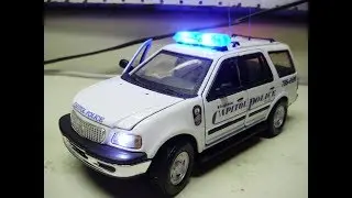 Karen's custom 1:24 VIRGINIA CAPITOL POLICE diecast model with working lights