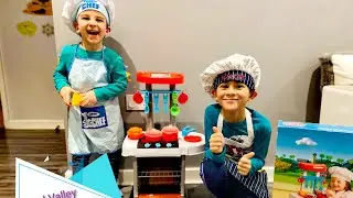 Chad Valley Role Play Cook and Play Kitchen with lights and sound #cookandplay #roleplay #chadvalley