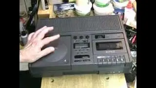 The Mysterious Eiki - Eiki 7070  CD/Cassette Tape Recorder Review