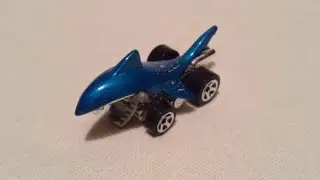Hot Wheels Shark Bite (New for 2016! - Street Beasts)