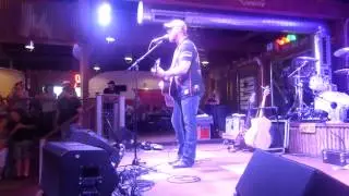 Jesse Keith Whitley - Saving Amy [Brantley Gilbert cover] (Houston 07.26.14) HD