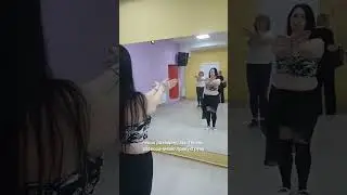 Как сделать руками движение "бабочка" или "butterfly"