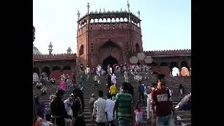 Different religious communities came together to celebrate Ramadan - Communal Harmony