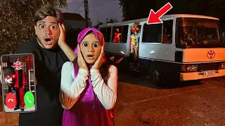 لا تركب الباص المليء بالمهرجين مع ماشا الساعة 3:00 الفجر
