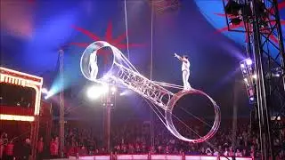 Cirkus Benneweis 2015, Duo Vanegas