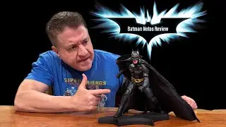 Batman (The Dark Knight: DC Movie Statues) 1:6 Scale Resin Statue