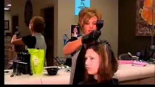 Salon Uses Innovative Hair Color