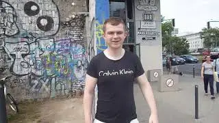 East Berlin, West Berlin dance