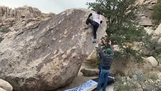 Sean Yoon  False Tidal Wave V4/6 - Joshua Tree Bouldering (The Outback)