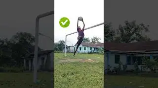 Goalkeeper High Jump grip ❌✅🔥 // #shorts #youtubeshorts #goalkeeper #grip #viralvideo #shortvideo