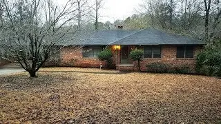 365 Riverhill Dr 30606 (Unbranded)