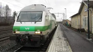 Finland: Nokia, central Finland, VR class Sr2 electric locos working InterCity passenger trains