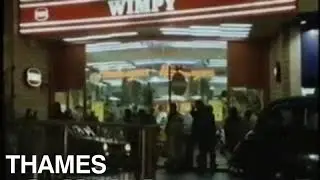 London's West end | Piccadilly circus | Leicester Square | TV Eye | 1983