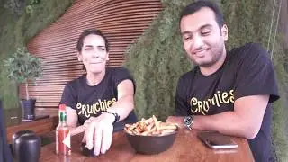 🍔 #CrunchieShow With Fried_Junk & Hindrelations from Kuwait 🍔
