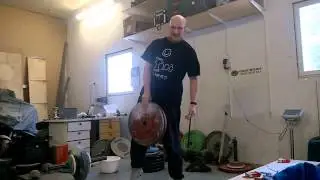 2x25kg leokos pinch lift Jouni M&auml;h&ouml;nen