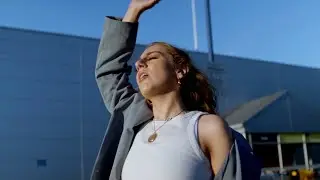 Anastas&iacute;a - wrong place, wrong time (Official Video)