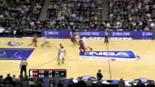 Brook Lopez dunks on Andrea Bargnani