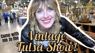 Have a Looksie with me at The Vintage Tulsa Show!