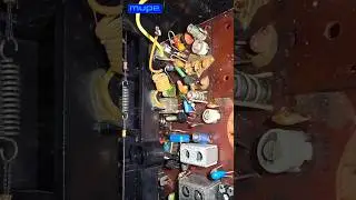 FM Tuner Technology of a 1970s Grundig Radio