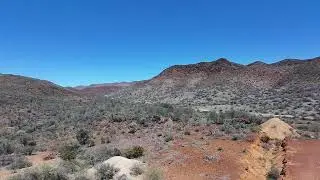 Low flying Drone Video - Arkaroola, Flinders Ranges, South Australia. DJI Neo Drone #onlyinaustralia