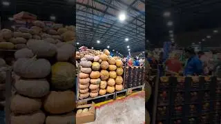 ||Dubai Fruits Vegetables Market||#dubai #fruitsmarket #shortsvideo #ytshorts