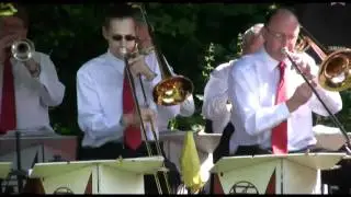 The James Goff Big Band in the Secret Garden2