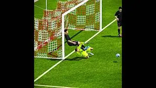 I faced the strangest goalkeeper 😱🧤 #eafc #fifa #fcmobile #fifamobile