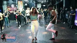 Leeoz & Tali - Bachata workshop demo 9