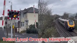 Misuse & Tones at Totton level crossing, Hampshire 