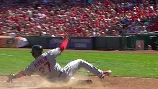 STL@CIN: Molina singles up the middle to plate a run