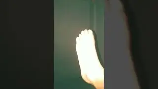 sorry about my sister's feet 😓