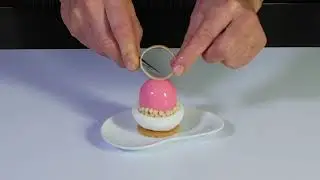 N&deg;44 Mousse, glassa e decorazione Mario Ragona e Rossano Vinciarelli