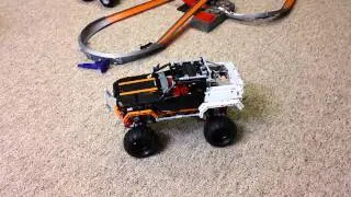 LEGO 9398 Technic 4x4 Crawler Product Demonstration