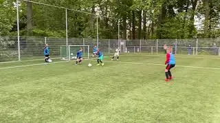 Opbouwen door het midden - voetbaltraining voor jeugdspelers