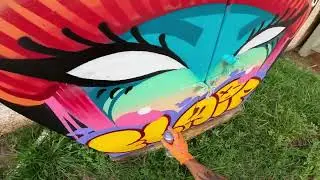 GRAFFITI - PERSONA E LETRAS COM SPRAY DE TINTA.