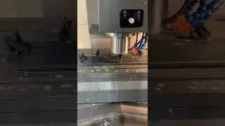 CNC 😱😱 #youtubeshorts #hindishorts #machine #cnc #tech #technology #germany