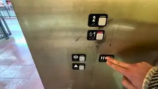 Beautiful Schindler Hydraulic Elevator @ Jordan Creek in Des Moines, IA￼