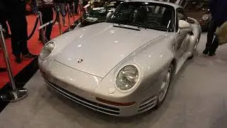 One of the first supercars: a pristine Porsche 959 in classic silver! [Techno Classica Essen 2024]
