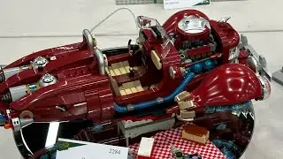 Awesome Futuristic LEGO Car - Bricks Cascade 2023