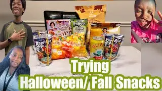 Trying HALLOWEEN / FALL Snacks | Cookies, Candy, Drinks, Candy Apple | TRYING NEW Items