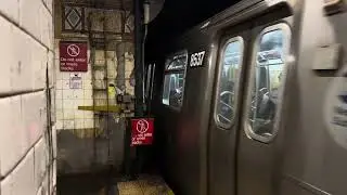R160 J Train leaves Chambers Street