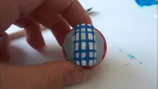 A Flower Nail Art Design (Super Easy)