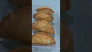 Karipap Pastel at 4 a.m. #food #karipap #puff #foodie