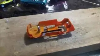 Como cerrar Hotwheels con tornillos