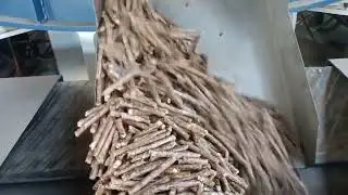 Machine that can convert various biomass and wood waste into pellets