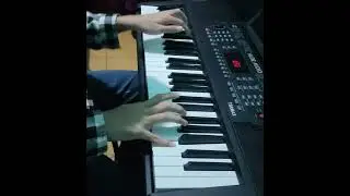 Isak J Martinsson - The White Rabbit Questi&oacute;n (venci&oacute; teclado)