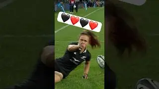 RUBY TUI IN THE CORNER