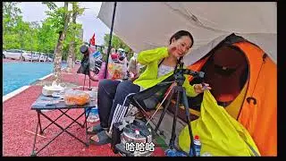 原本是想拍户外日常的，意外录下了有趣人的故事。#户外 #露营 #219国道 #中国边境线 #记录真实生活 #带狗旅行 #帐篷 #镇康县 #女骑 #旅行